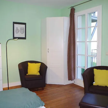 Ferien-wohnung Am Menzer-park Apartmán
