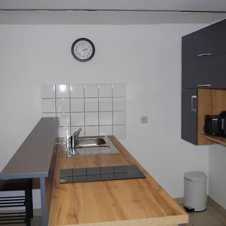 Apartmán Ferien-wohnung Am Menzer-park *